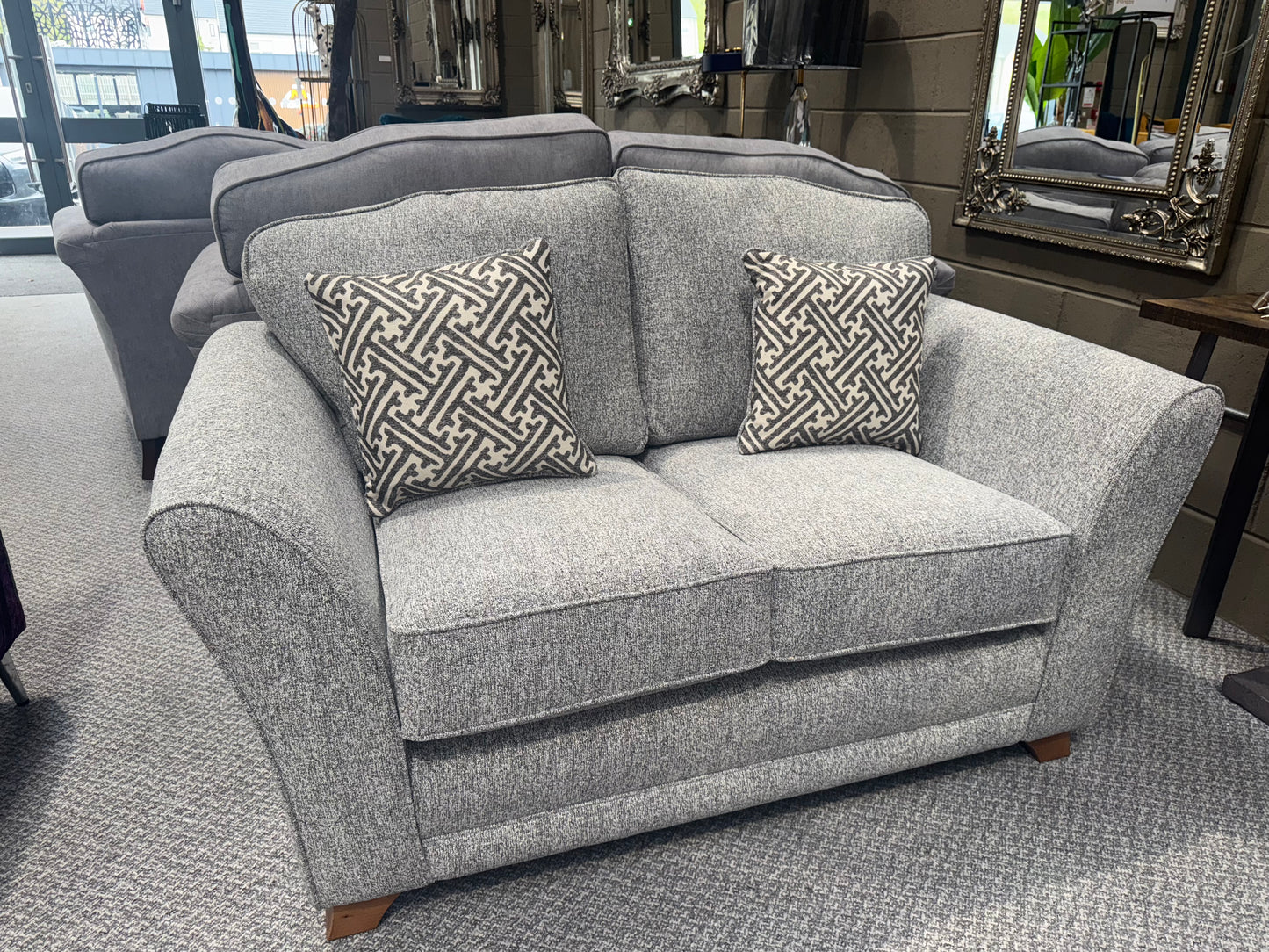 Lottie Suite 3 + 2 Set